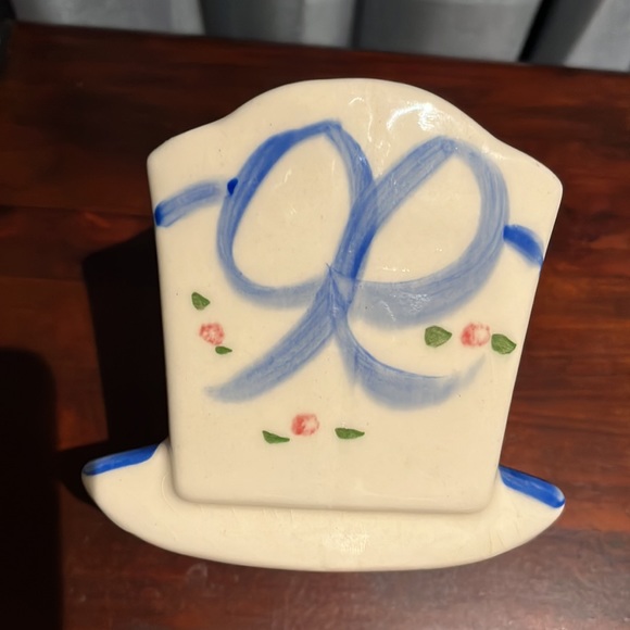 Vintage Planter, Cradle on Rockers Decorated with Blue Bows & Pink Flowers Roses - Picture 3 of 11